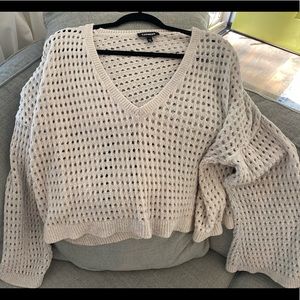 Wide sleeve V neck sweater